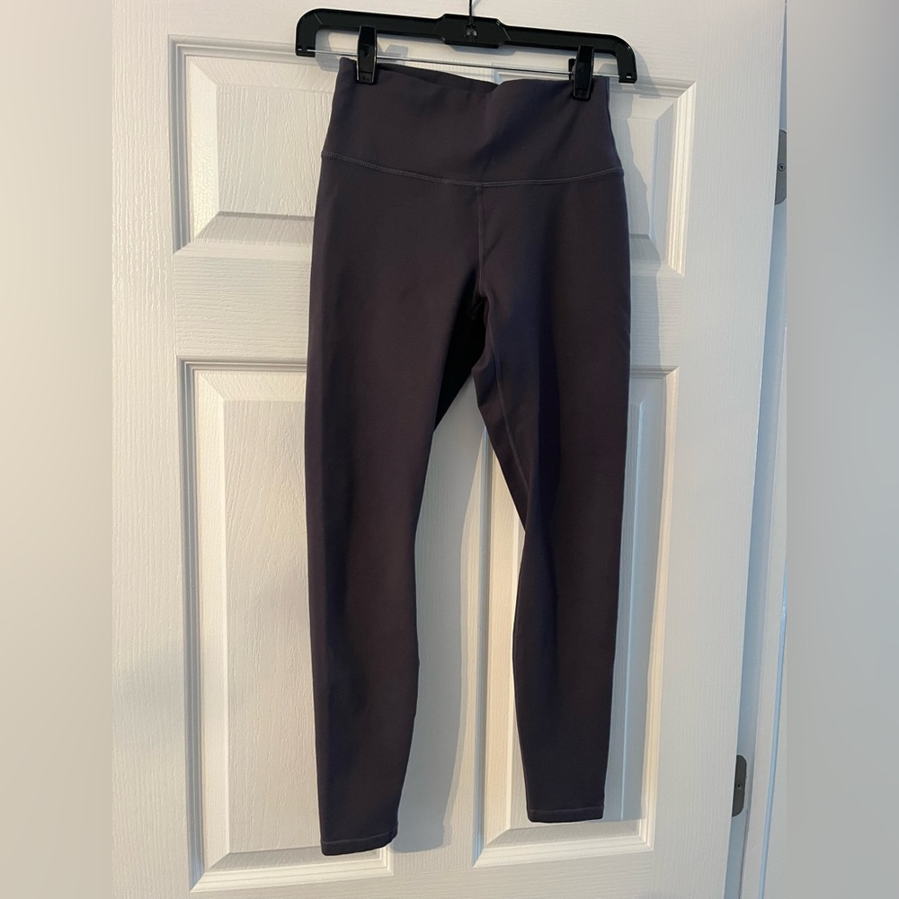 Fabletics High-Waisted Grey 3/4 Leggings